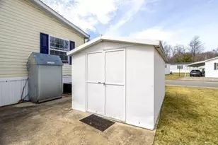 556 Central St, Leominster, MA 01453 - Photo 29