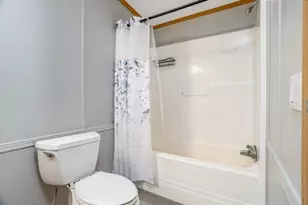 556 Central St, Leominster, MA 01453 - Photo 19