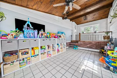 27 Churchill Ave, Whitman, MA 02382 - Photo 13