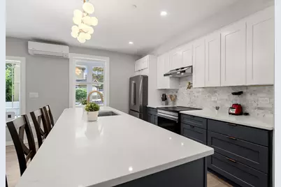 59 Perrin #3, Boston, MA 02119 - Photo 3