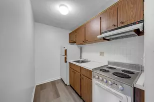 66 Main St, Stoneham, MA 02180 - Photo 7