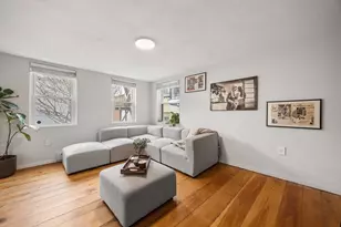 4 Mead St Ct, Boston, MA 02129 - Photo 11