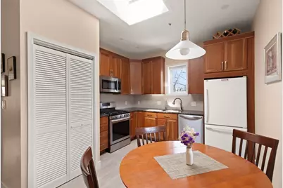 515 Pleasant St #3-1, Melrose, MA 02176 - Photo 11