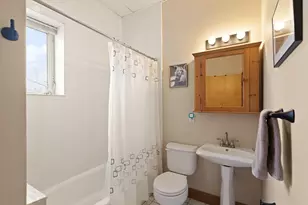 515 Pleasant St, Melrose, MA 02176 - Photo 21