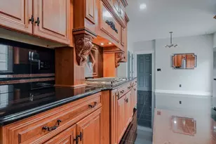 106 Danforth St, Framingham, MA 01701 - Photo 13