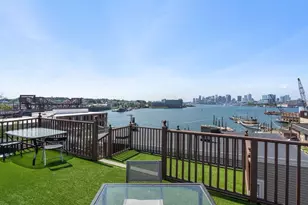 10 Beacon St, Chelsea, MA 02150 - Photo 15