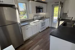 93 Central St, Rockland, MA 02370 - Photo 5