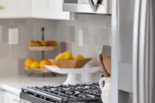 187 Colburn St, Dedham, MA 02026 - Photo 5