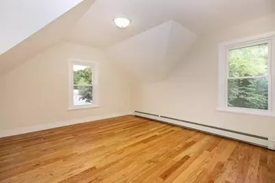 1297 Pleasant St, Weymouth, MA 02189 - Photo 9