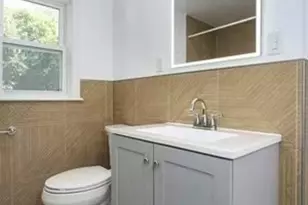 1297 Pleasant St, Weymouth, MA 02189 - Photo 7