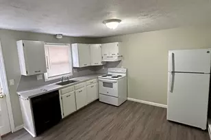 99 Lawrence St, Palmer, MA 01069 - Photo 1