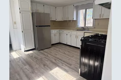 12 Lincoln Pl #2, Natick, MA 01760 - Photo 5