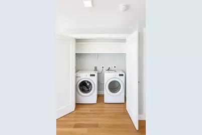 98 Prescott St #1a, Boston, MA 02128 - Photo 11