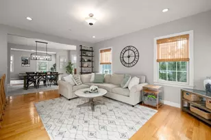 8 Gates Lane, Wakefield, MA 01880 - Photo 5