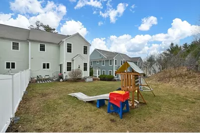 8 Gates Ln #A, Wakefield, MA 01880 - Photo 35