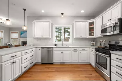 8 Gates Ln #A, Wakefield, MA 01880 - Photo 13