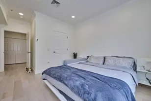 35 Commonwealth Ave, Newton, MA 02467 - Photo 17