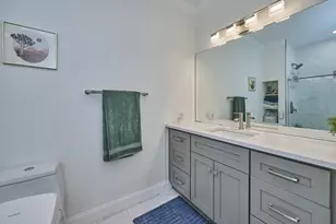 35 Commonwealth Ave, Newton, MA 02467 - Photo 19