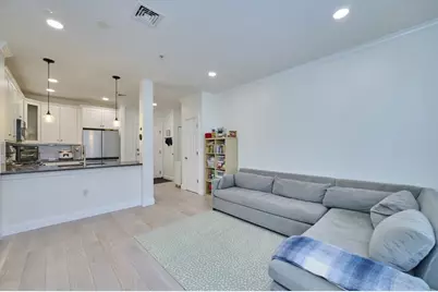 35 Commonwealth Ave #103, Newton, MA 02467 - Photo 9