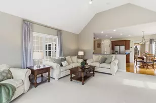 14 Magill Dr, Grafton, MA 01519 - Photo 11