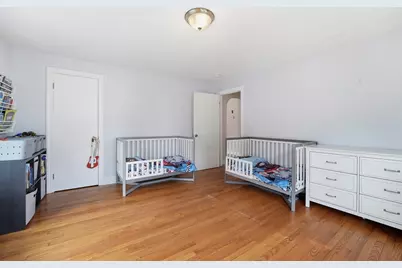 38 White St, Chicopee, MA 01013 - Photo 19