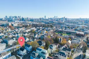 2 Hillside Ave, Somerville, MA 02145 - Photo 3