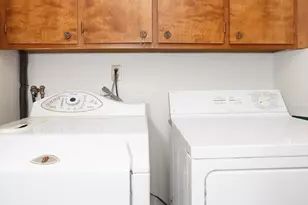 6 Barry Dr, Framingham, MA 01702 - Photo 7