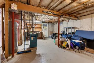 31 Peoples Pl, Haverhill, MA 01832 - Photo 21