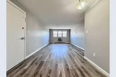 17 Old Colony Ln #10, Arlington, MA 02476 - Photo 3