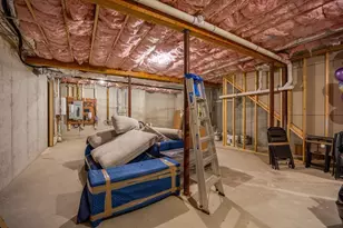 1813 River St, Boston, MA 02136 - Photo 33