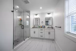 1813 River St, Boston, MA 02136 - Photo 23