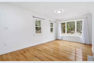 724 Linwood, Abington, MA 02351 - Photo 5