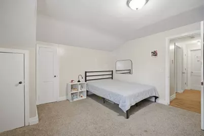 77 Locust Street, Holyoke, MA 01040 - Photo 23