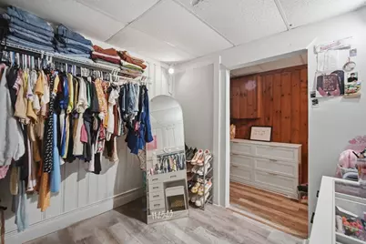 77 Locust Street, Holyoke, MA 01040 - Photo 29