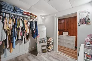 77 Locust St, Holyoke, MA 01040 - Photo 29