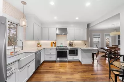 36 Chester St, Melrose, MA 02176 - Photo 15