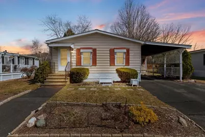 27 Castle Rd #153, Attleboro, MA 02703 - Photo 1