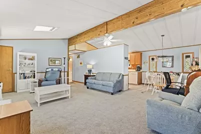 27 Castle Rd #153, Attleboro, MA 02703 - Photo 3