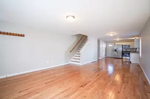 18 Healey St, Springfield, MA 01151 - Photo 3