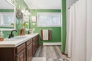 23 Karen Dr, Ludlow, MA 01056 - Photo 21