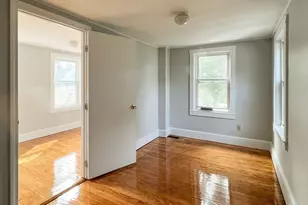 25 Common St, Weymouth, MA 02188 - Photo 7