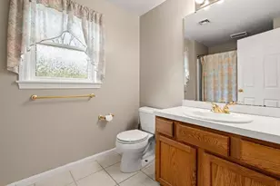 18 Blueberry Ln, Hudson, MA 01749 - Photo 17