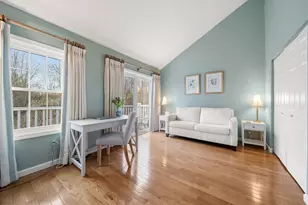 33 Breakwater Dr, Chelsea, MA 02150 - Photo 15