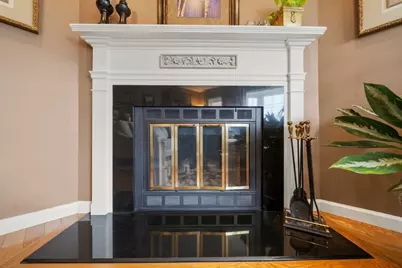 33 Breakwater Dr #33, Chelsea, MA 02150 - Photo 7