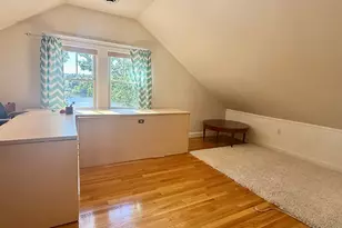 10 Wedge Pond Rd, Winchester, MA 01890 - Photo 11