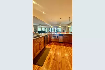 10 Wedge Pond Rd #10, Winchester, MA 01890 - Photo 5