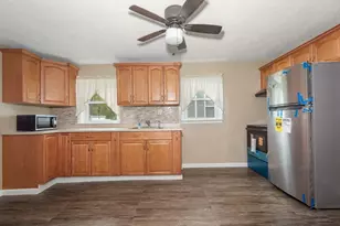 97 Mechanic St, Westfield, MA 01085 - Photo 11