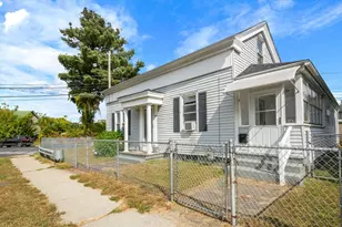 97 Mechanic St, Westfield, MA 01085 - Photo 3