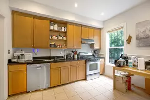 31 Worthington St, Boston, MA 02120 - Photo 7