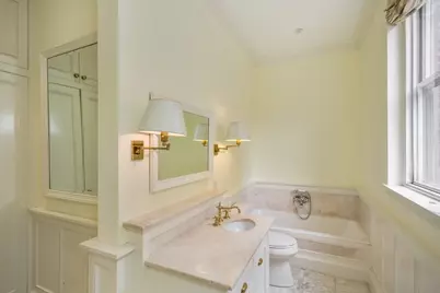 404 Beacon St #2, Boston, MA 02115 - Photo 17